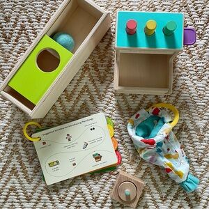 Lovevery Thinker partial play kit